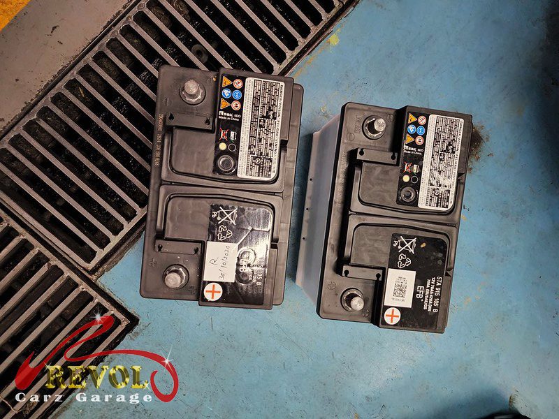 The new genuine VW-spec battery fitted to the Volkswagen Tiguan and registered to the car's energy management.