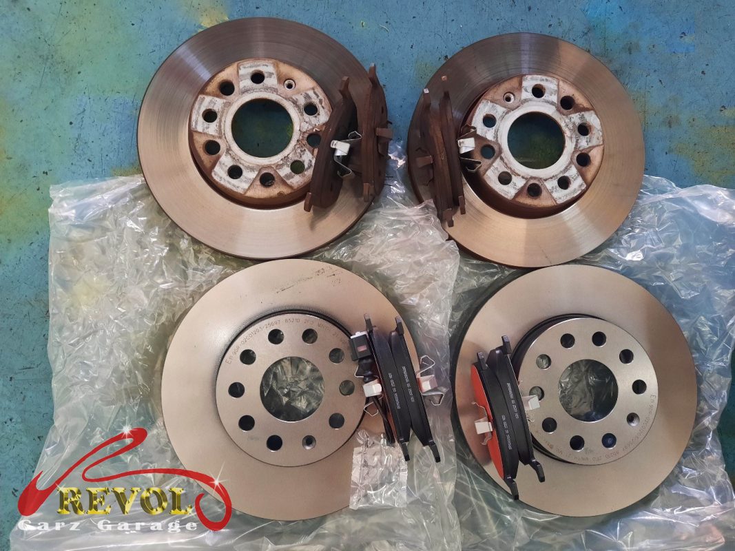 The new genuine VW-spec front discs and pads ready to fit.