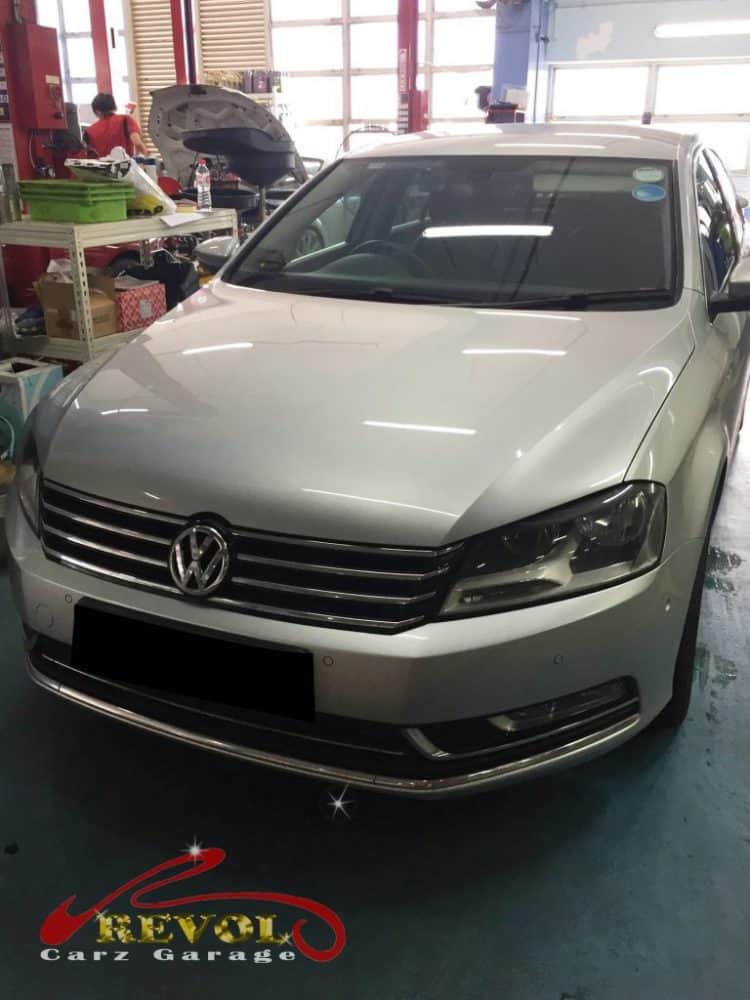Volkswagen Passat at the workshop, in with a hard-starting engine.