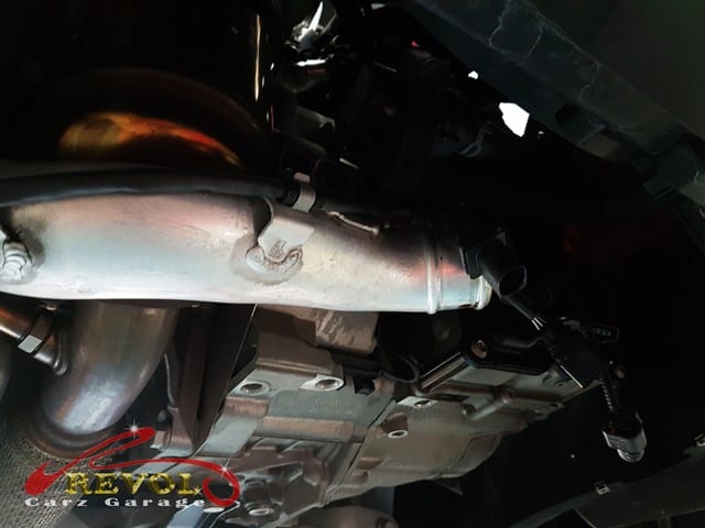 The failed mechatronic module removed from the DSG.