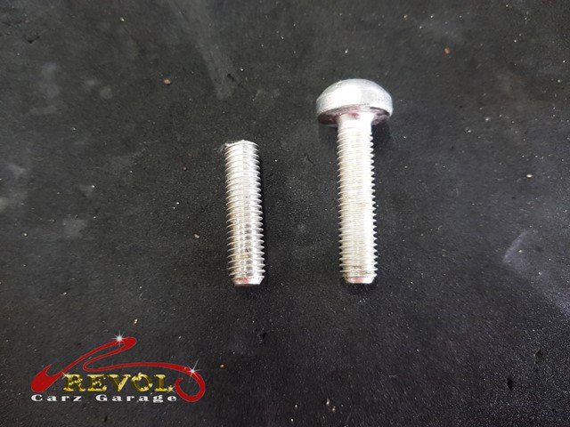 The actual cause of the transmission leak found: two broken fasteners.