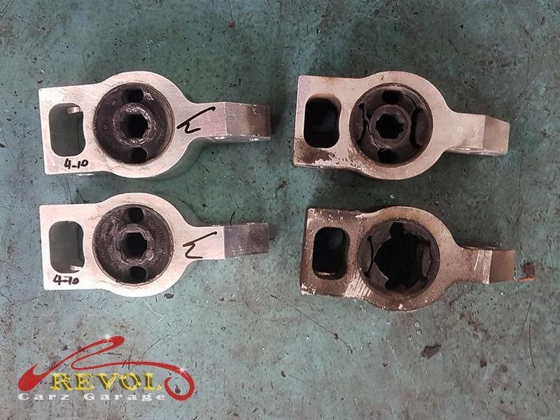 The new genuine VW-spec front control arms ready to fit.