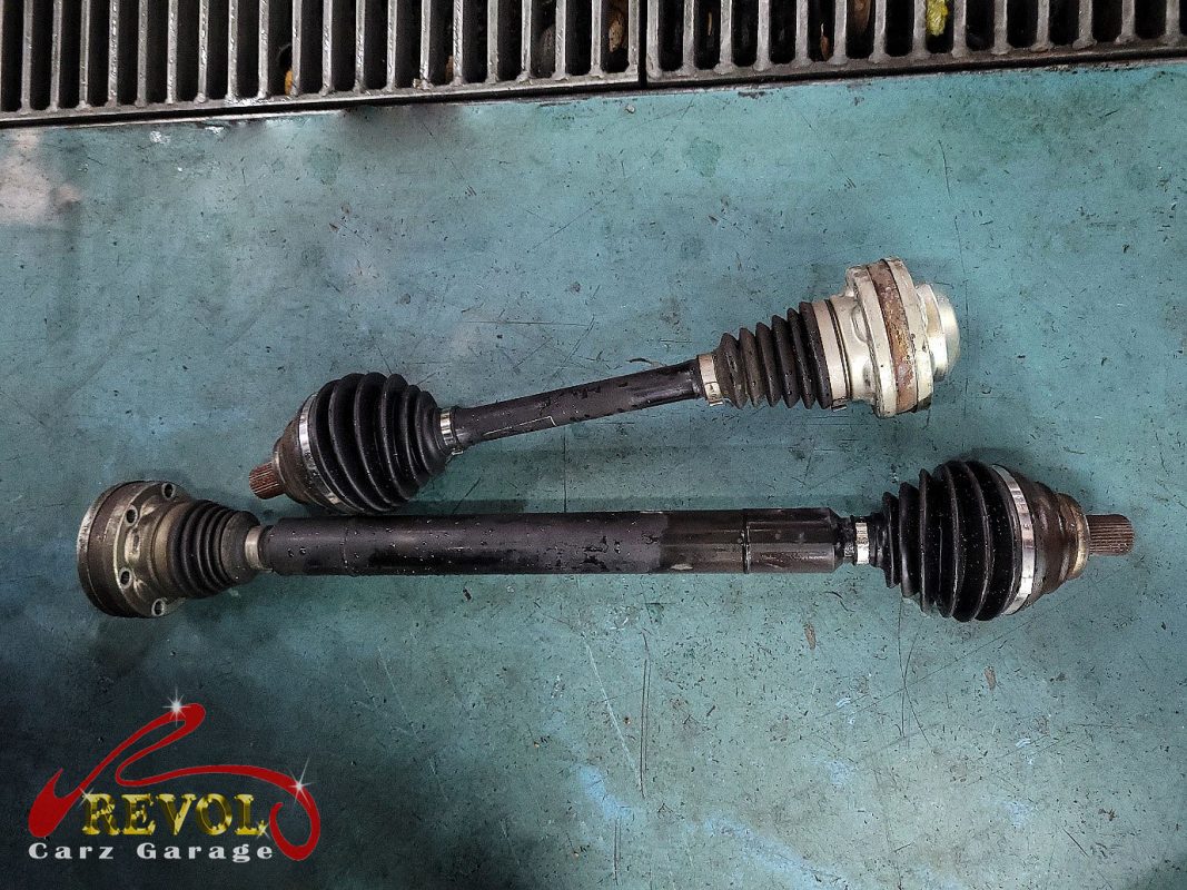 The new genuine VW-spec brakes, drop links and coolant hoses ready to fit.