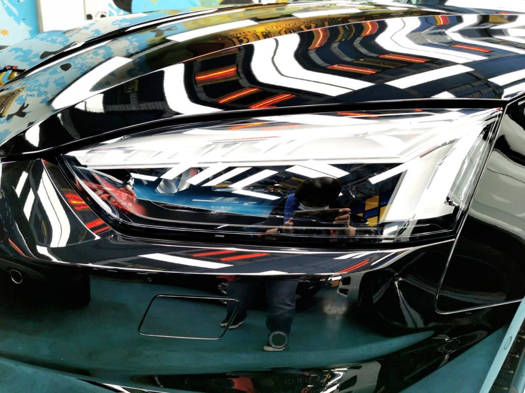 The A5 Cabrio's coated paintwork showing clean reflections.