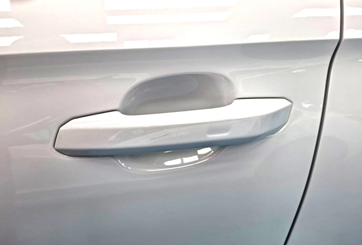 The coated paintwork of the Audi A5, clean and sharp.