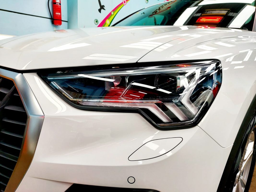 Front three-quarter view with clean reflections.