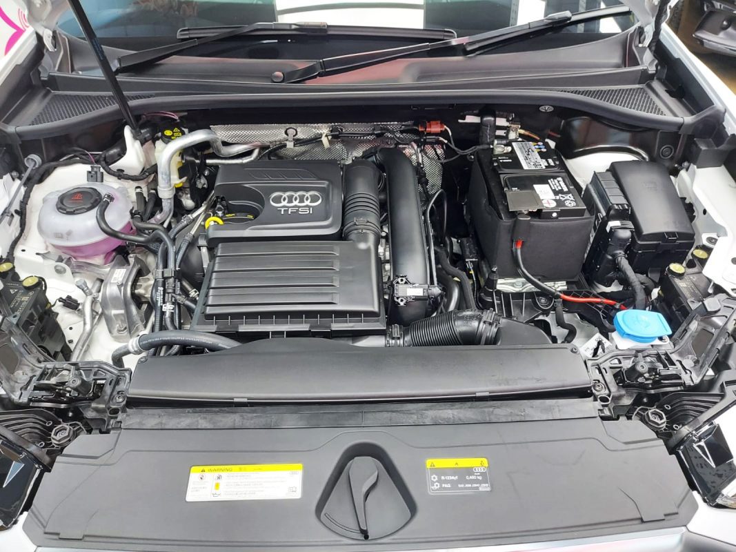Side panel of an Audi with the ceramic finish locked in.