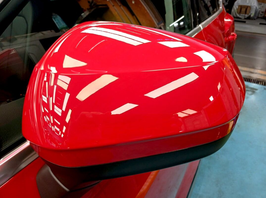 Side panel of the Audi Q3 with the ceramic finish locked in.