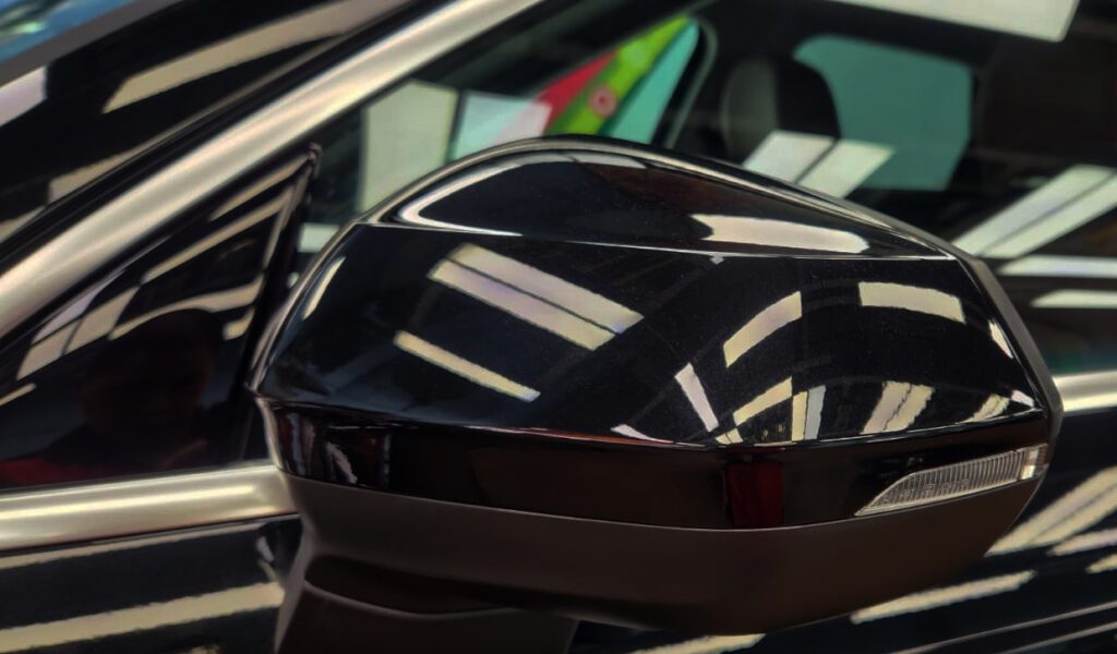 Side panel of the Audi Q3 with the titanium finish locked in.