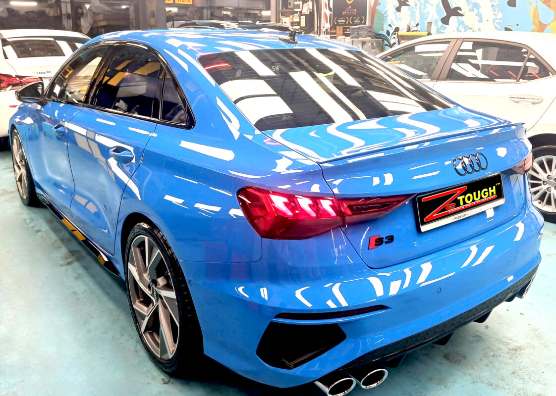 Side panel of the Audi S3 with the titanium finish locked in.