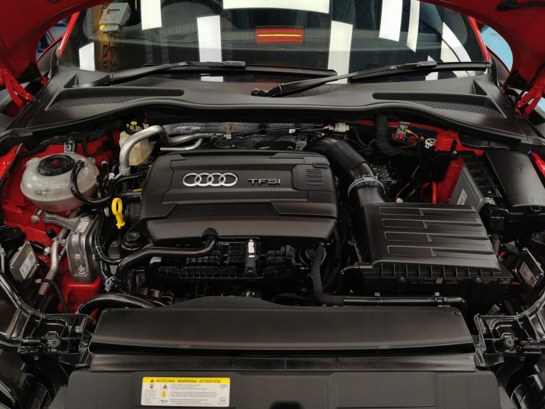 Detail of the Audi TT Coupe's bodywork sealed with ZeTough Ceramic.