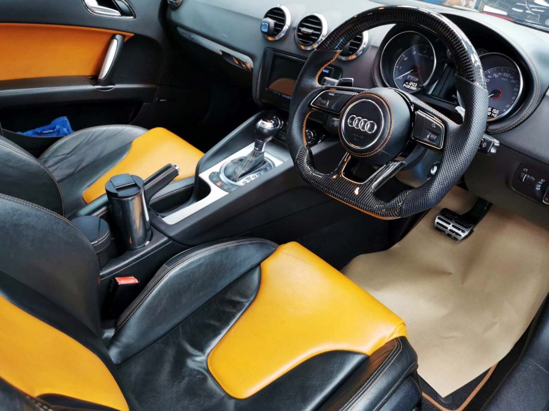 Detail of the Audi TTS's bodywork sealed with ZeTough Ceramic.