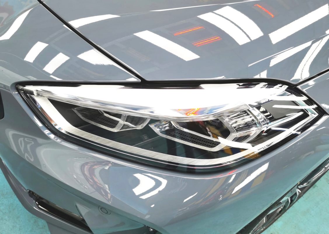Detail of the 118i's bodywork sealed with ZeTough Titanium.