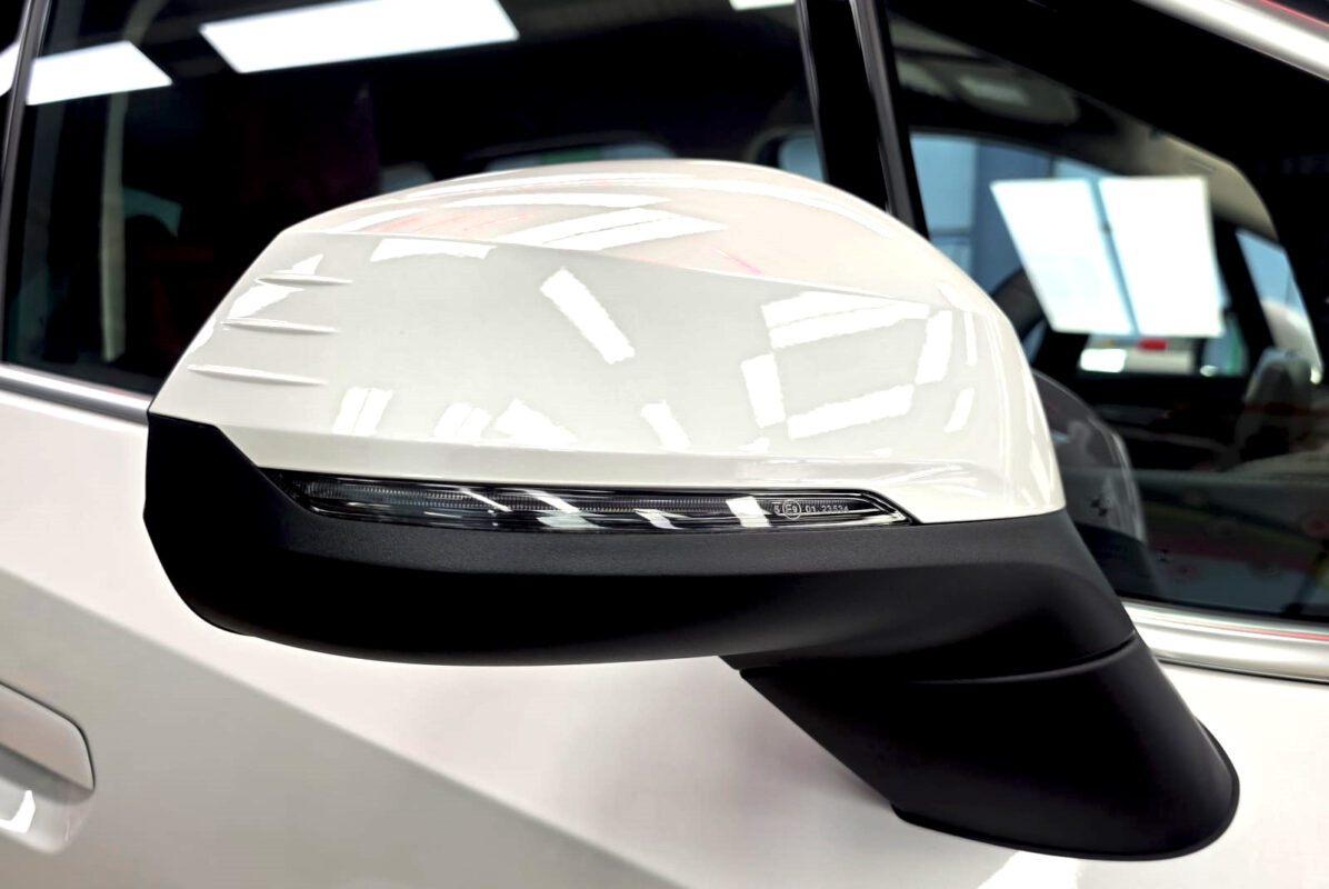 Detailed exterior of the BMW 2 Series.