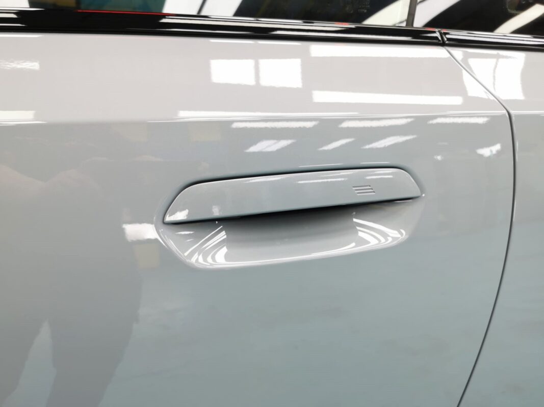 The coated paintwork of the BMW 2 Series, clean and sharp.