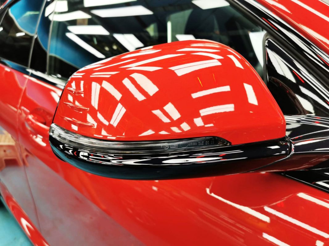 Side panel of the BMW 2 Series with the titanium finish locked in.