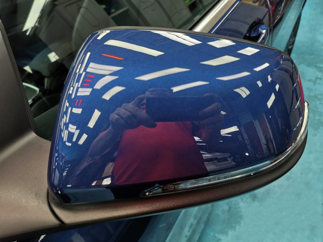 Side panel of the BMW 2 Series with the titanium finish locked in.