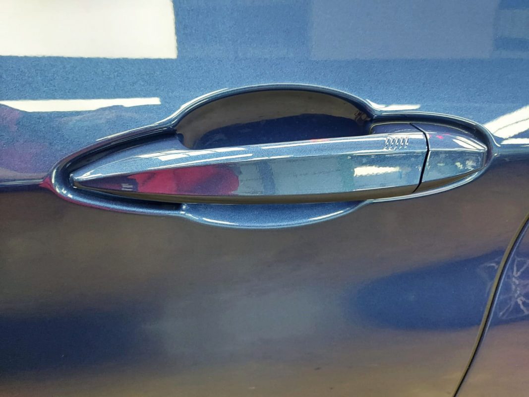 Front three-quarter view of the BMW 216i GT after coating.