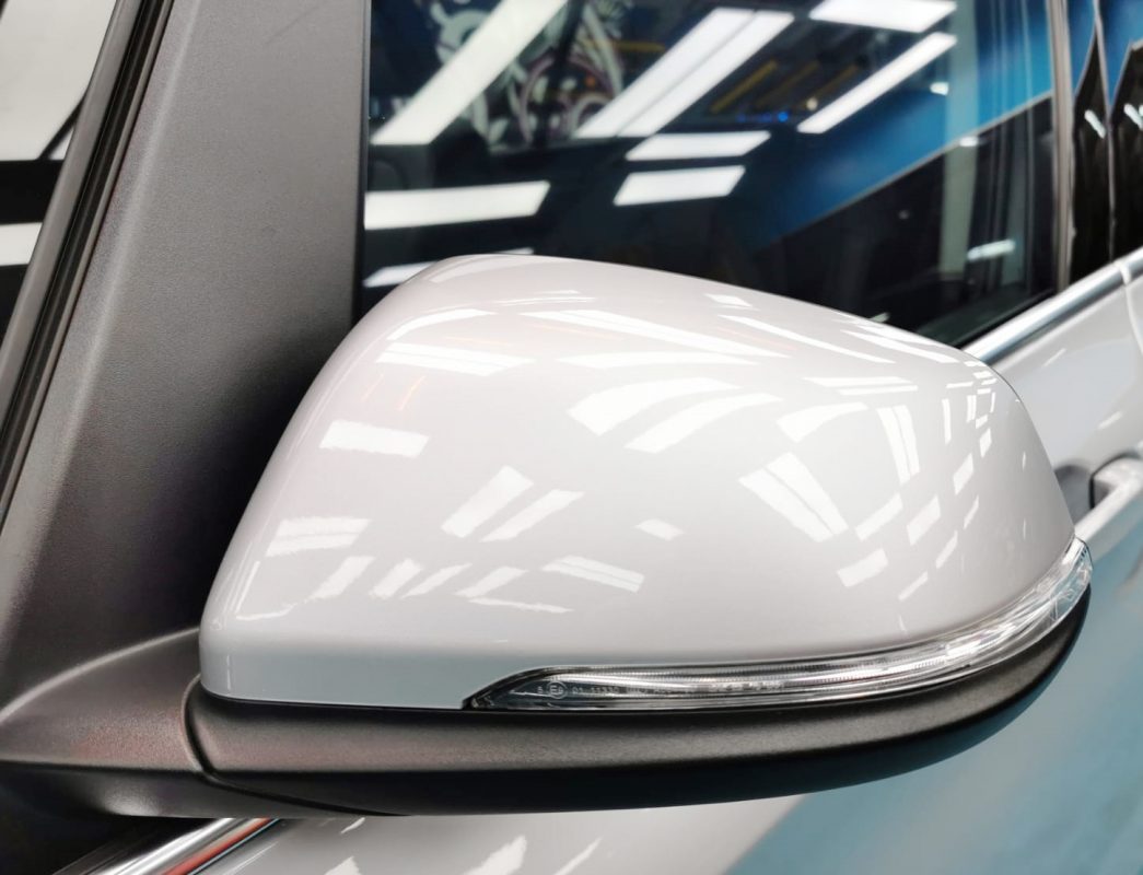 Side panel of the BMW 216i with the ceramic finish locked in.