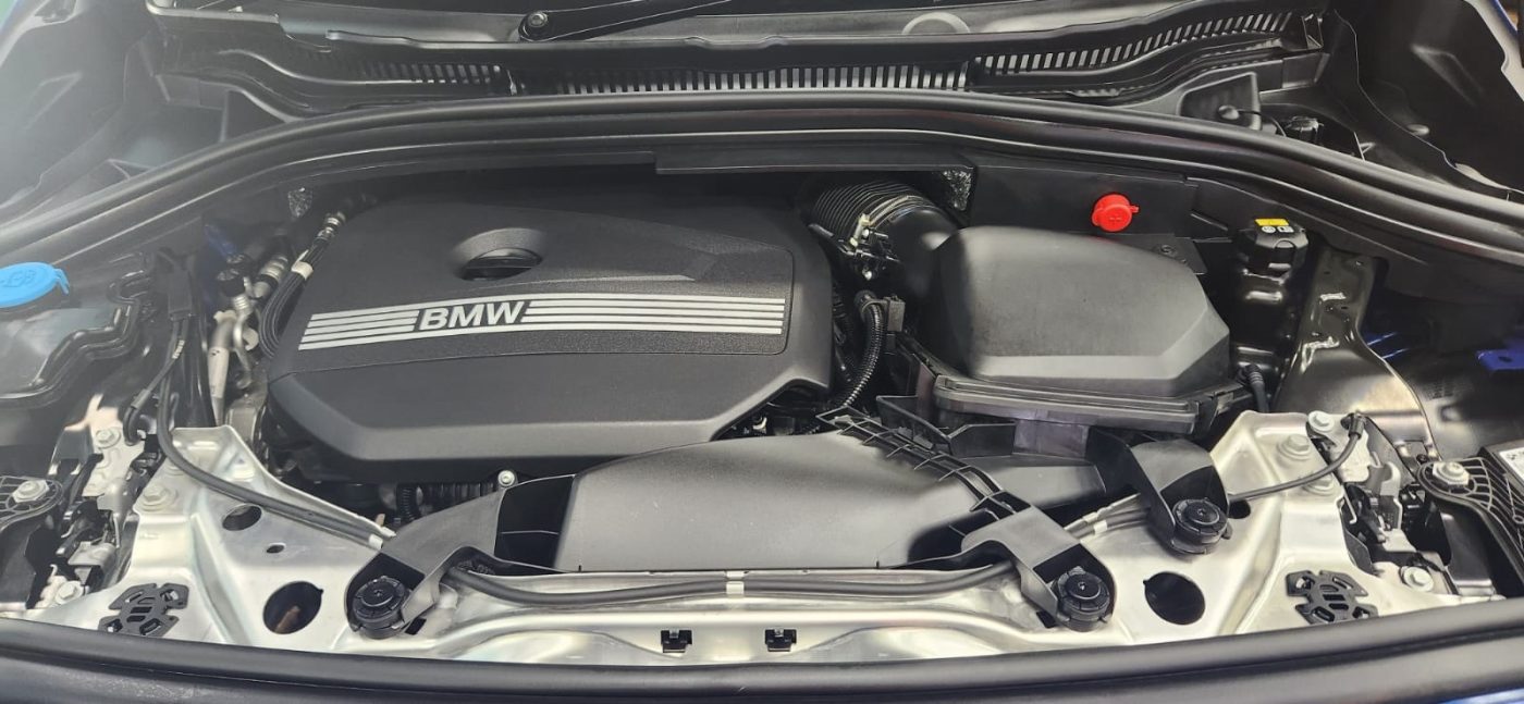 Detail of the BMW 218i's bodywork sealed with ZeTough Ceramic.