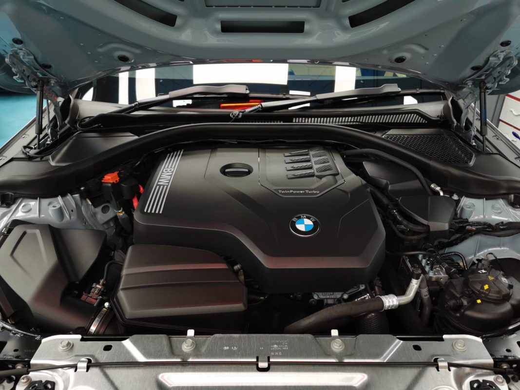Detail of the BMW 220i's bodywork sealed with ZeTough Ceramic.