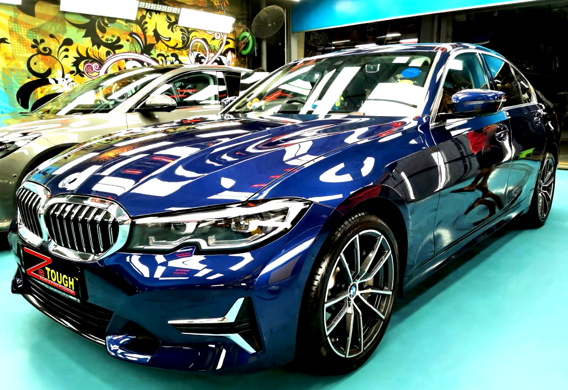 BMW 3 Series, glossy after its ZeTough Ceramic coating.