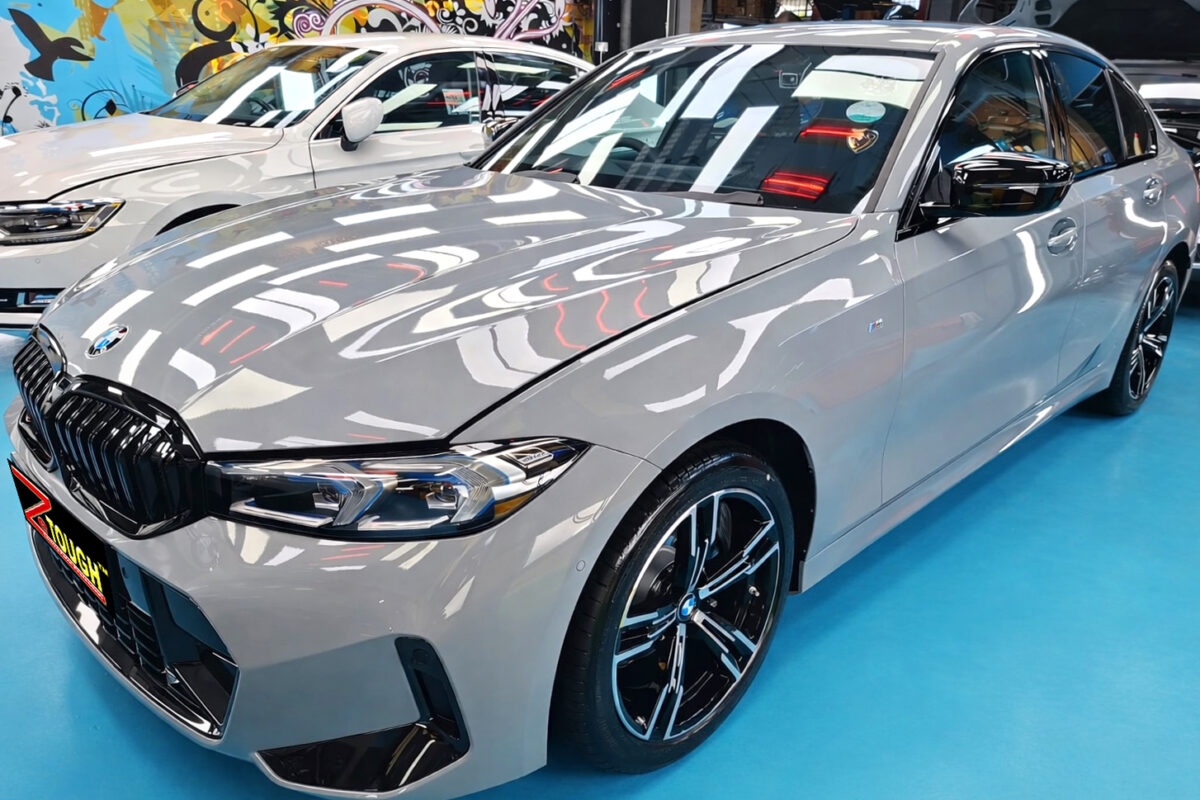 BMW 3 Series, glossy after its ZeTough Ceramic coating.