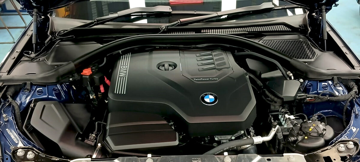 Detail of the BMW 3 Series' bodywork sealed with ZeTough Titanium.