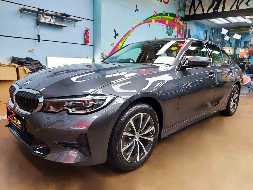BMW 318i, sealed with ZeTough Ceramic at Revol Carz.