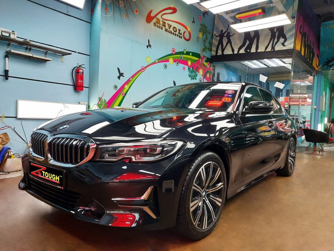 BMW 320i, sealed with ZeTough Ceramic at Revol Carz.