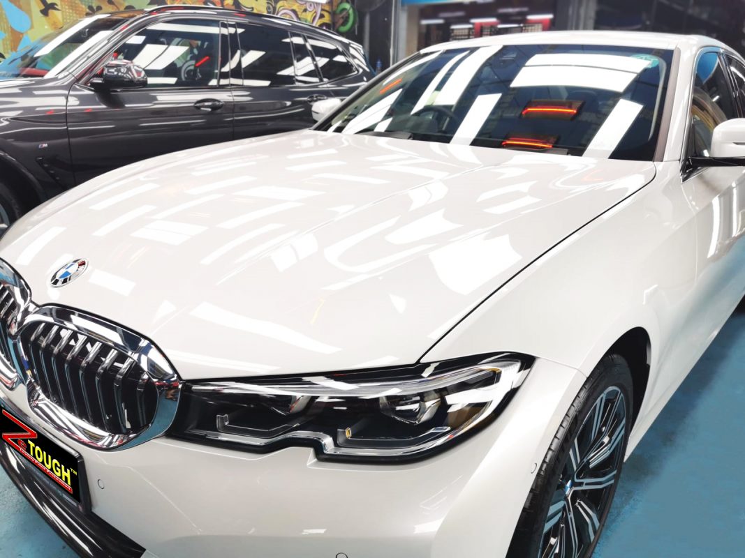 BMW 320i from a side angle after the ceramic coating.