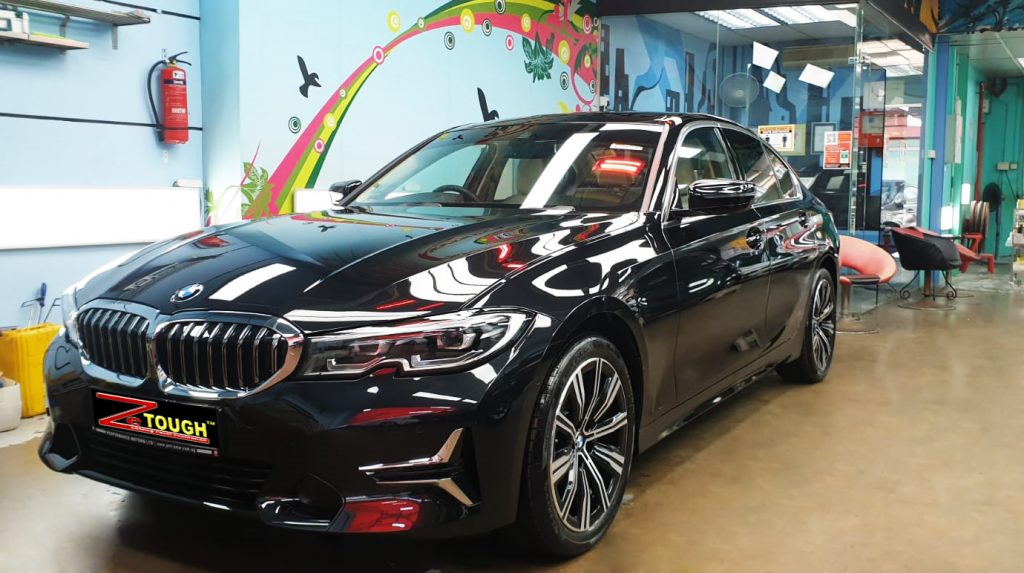 BMW 320i, sealed with ZeTough Ceramic at Revol Carz.