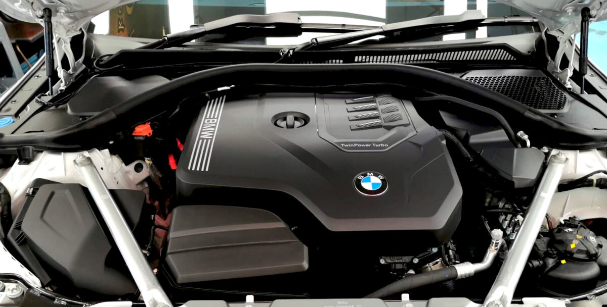 Detail of the BMW 4 Series' bodywork sealed with ZeTough Titanium.