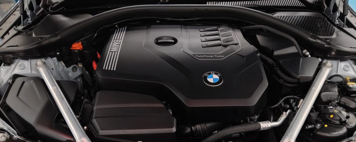 Detail of the BMW 4 Series' bodywork sealed with ZeTough Ceramic.