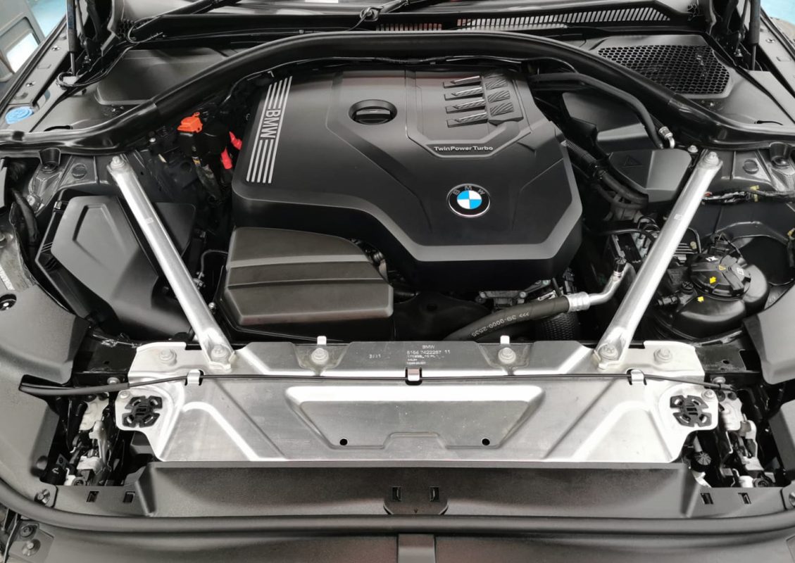 Detail of the BMW 4 Series bodywork sealed with ZeTough Titanium.