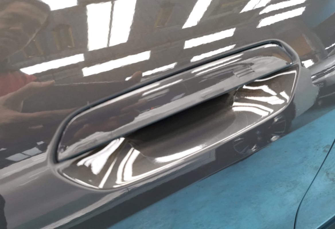 Front three-quarter view of the BMW 4 Series after coating.