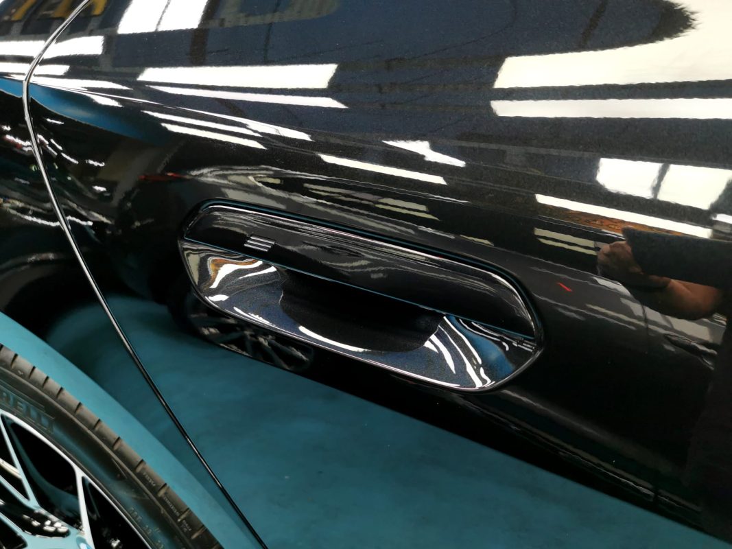 Front three-quarter view of the BMW 4 Series after coating.