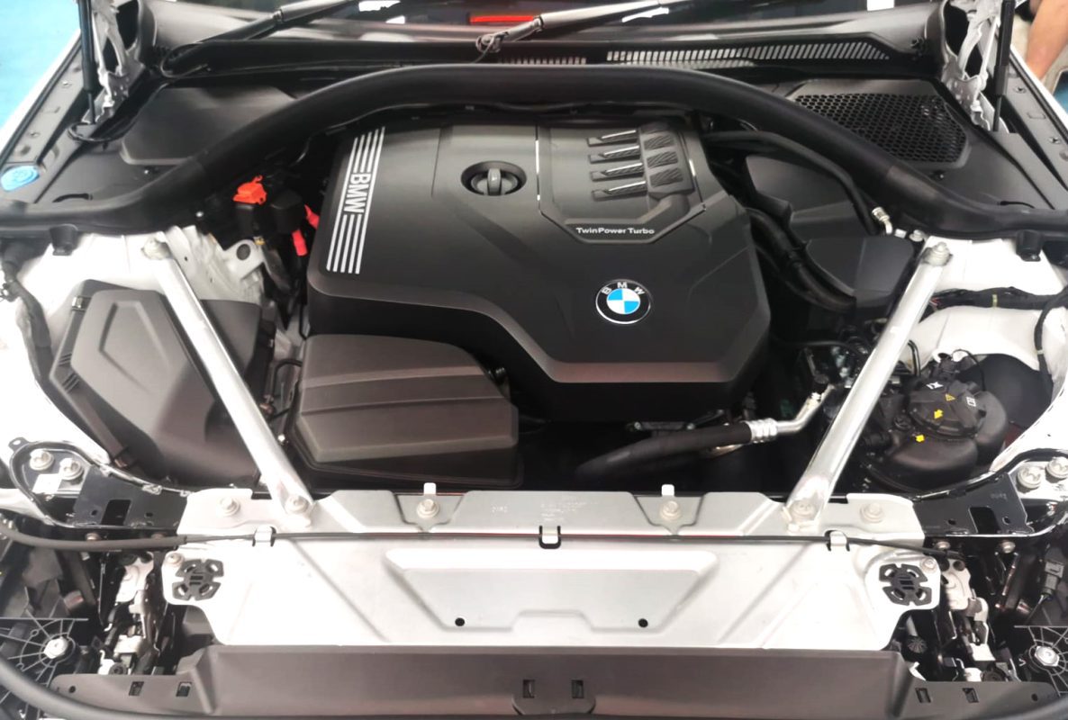 Detail of the BMW 420i's bodywork sealed with ZeTough Ceramic.