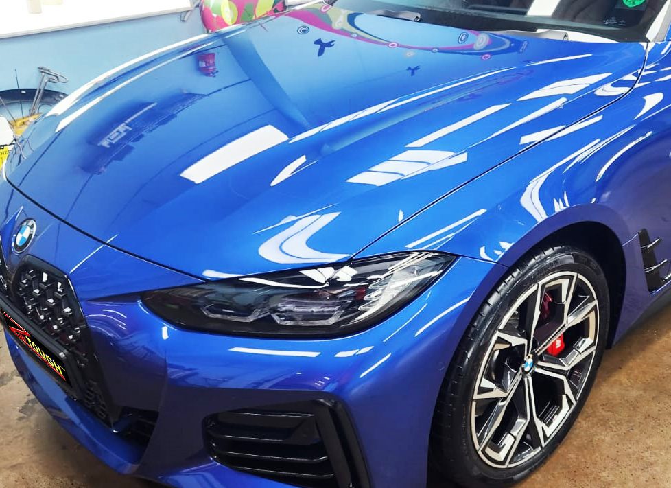 Detail of the BMW 430i's bodywork sealed with ZeTough Titanium.