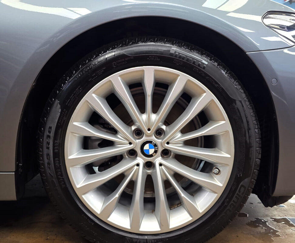 The BMW 5 Series after its ZeTough coating.