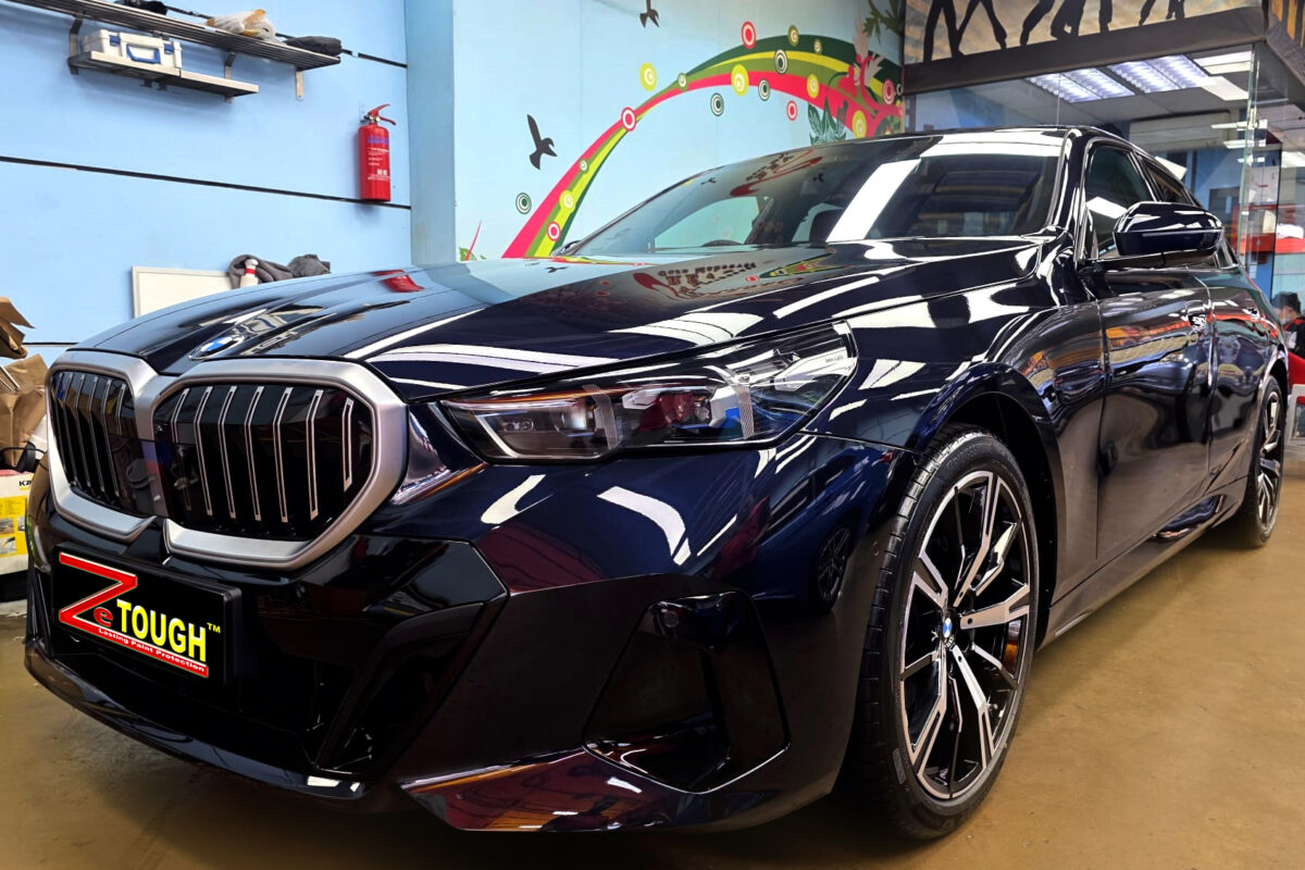 BMW 5 Series, glossy after its ZeTough Titanium coating.