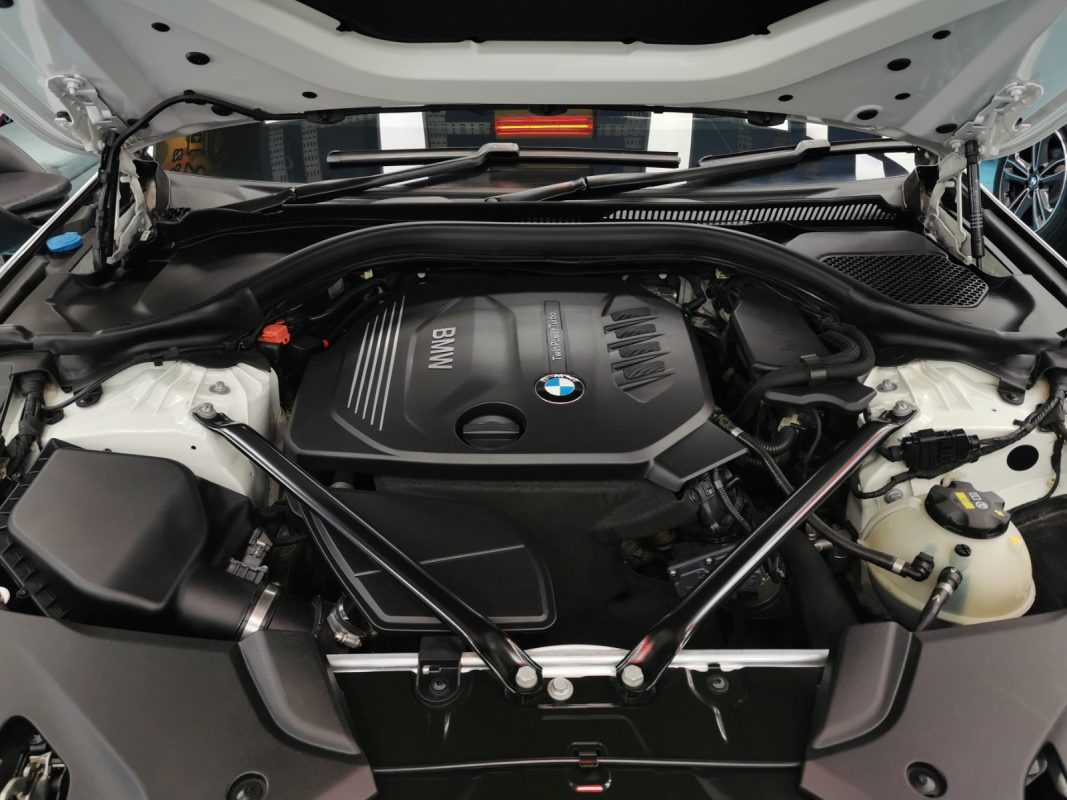 BMW 520D, fully resprayed at Revol Carz.