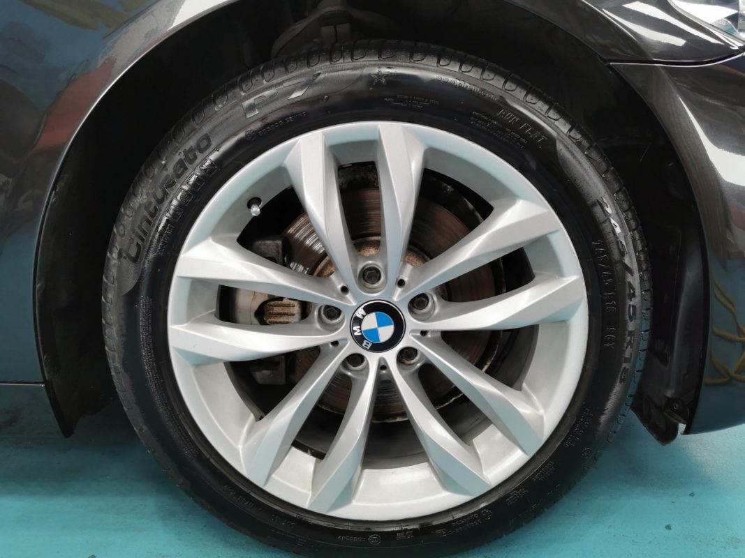After: the BMW 528i with its new paint finish, sealed with ZeTough Ceramic Paint Protection.
