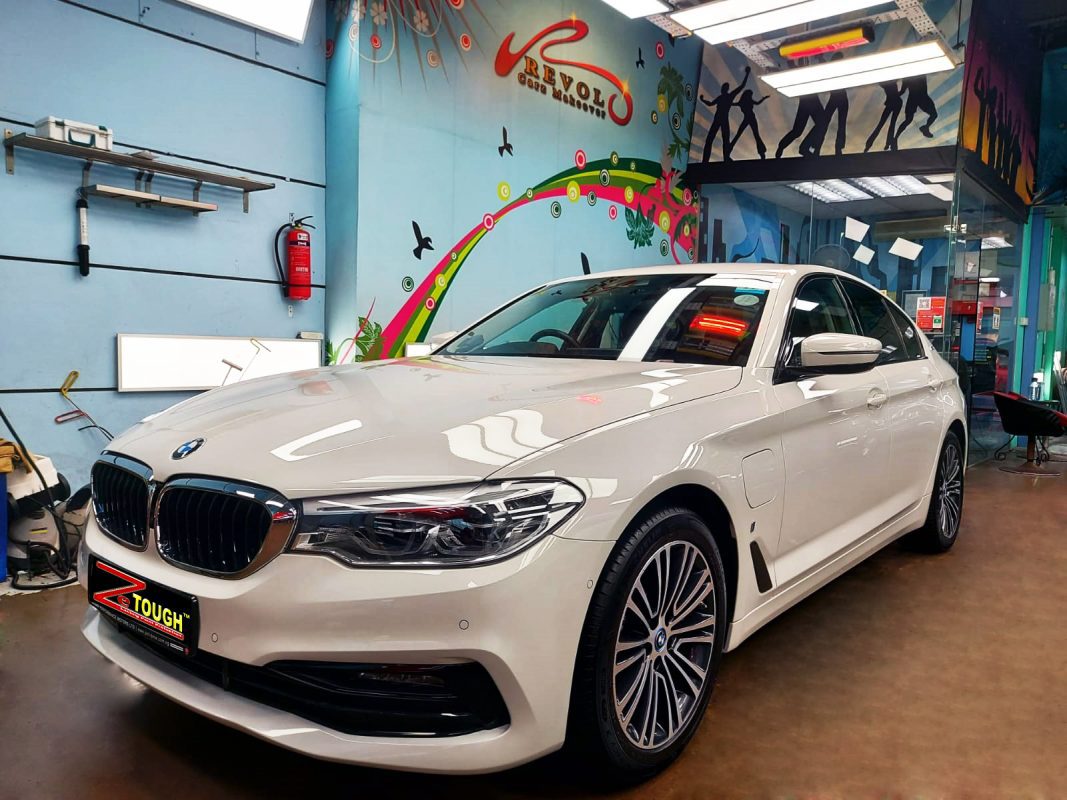 BMW 530e, sealed with ZeTough Ceramic at Revol Carz.