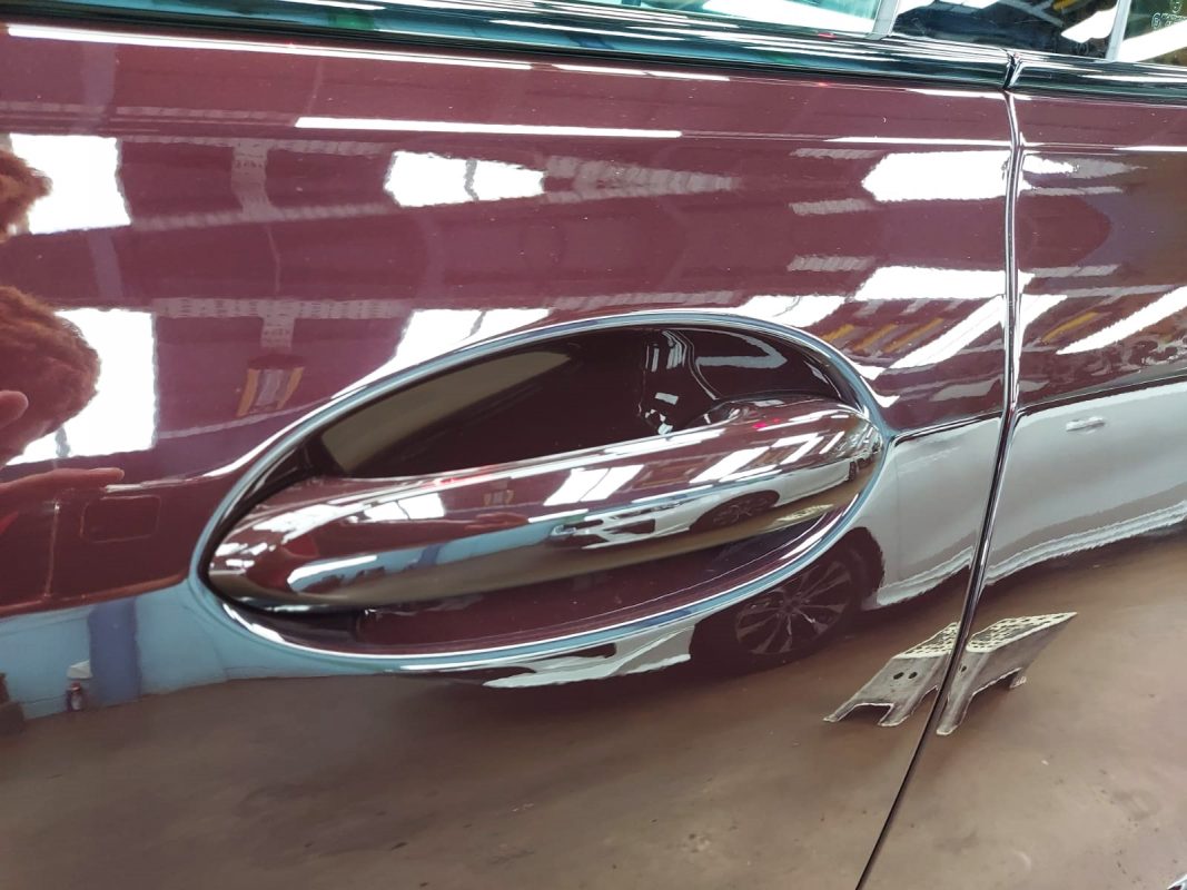 Front three-quarter view of the BMW 630i GT after coating.