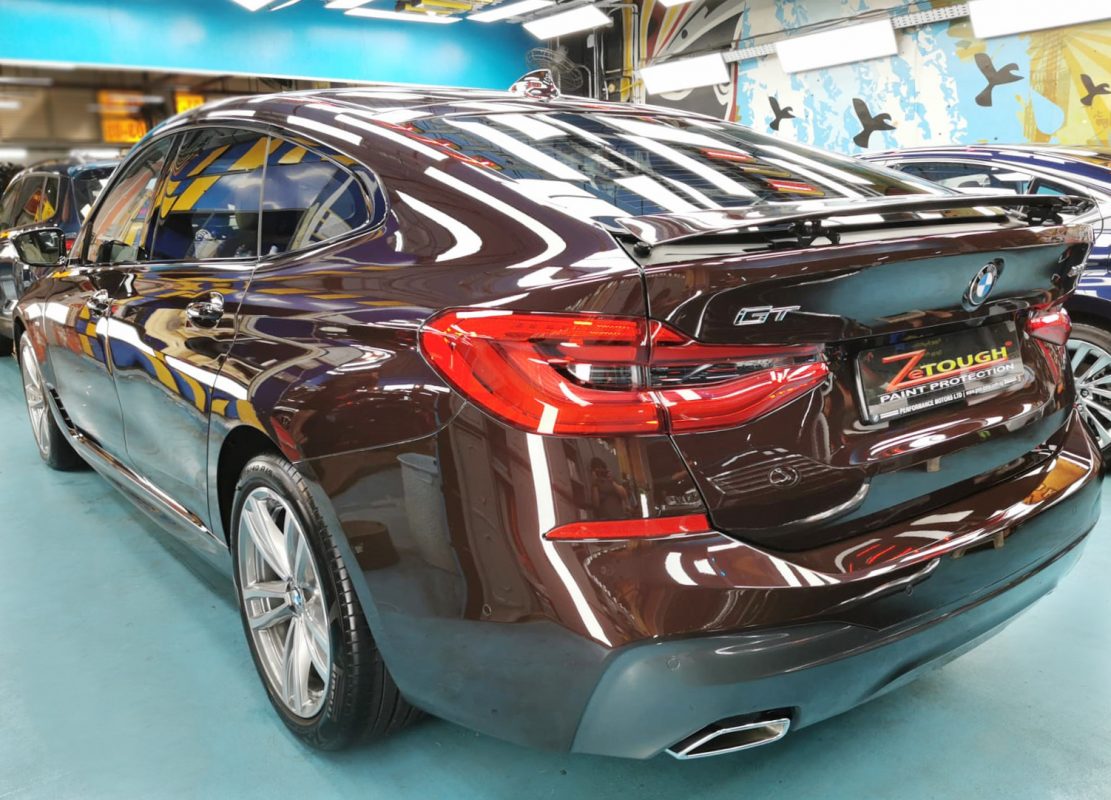 Wheel and arch detail on the BMW 630i after coating.