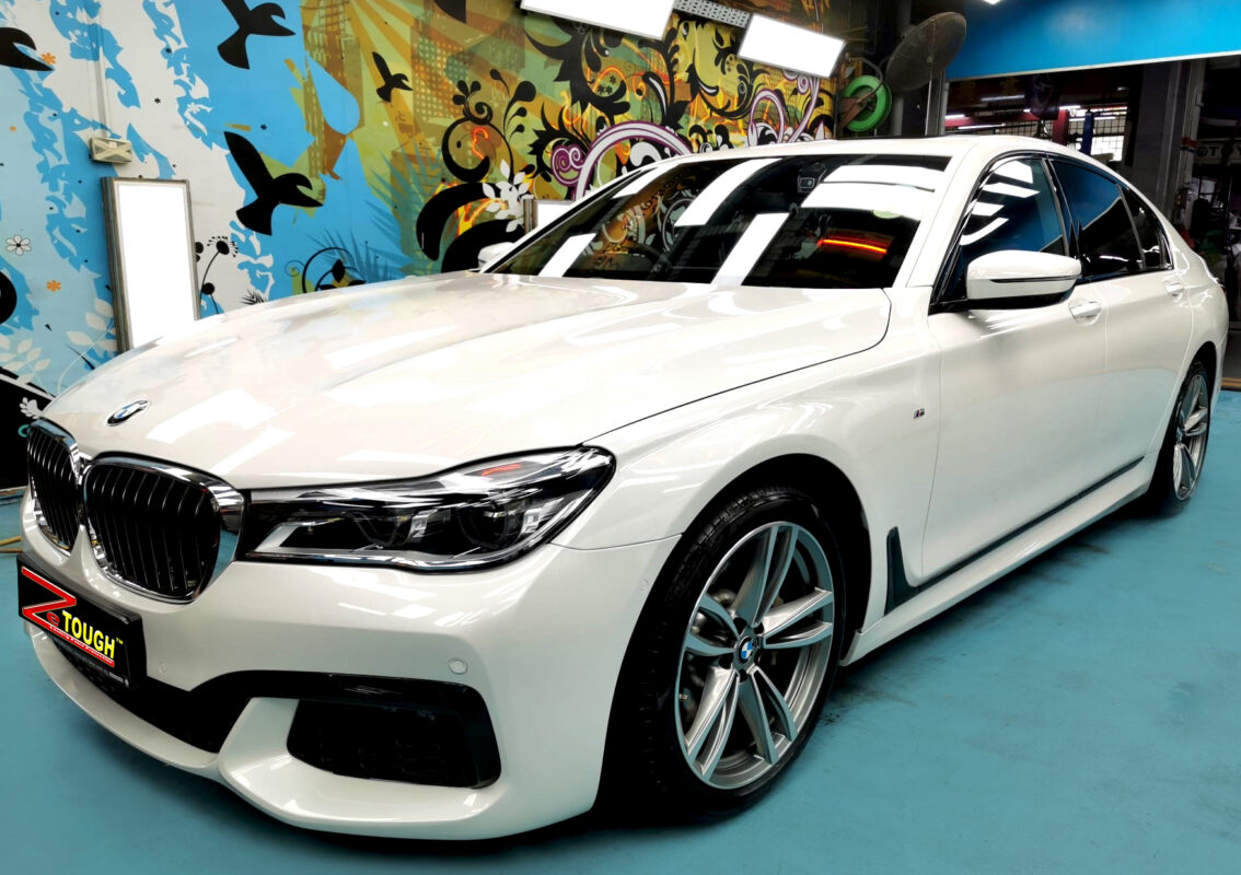 BMW 7 Series, glossy after its ZeTough Ceramic coating.