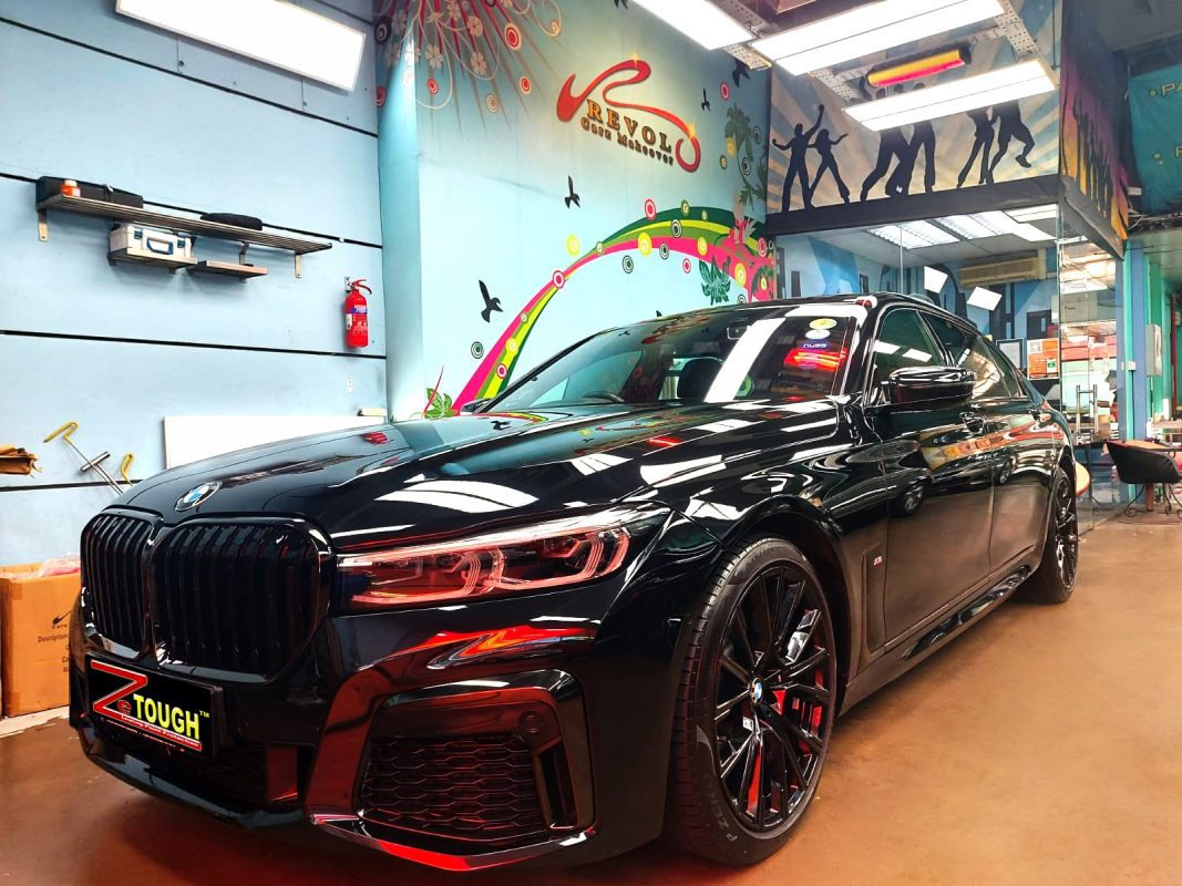 BMW 730Li, sealed with ZeTough Ceramic at Revol Carz.