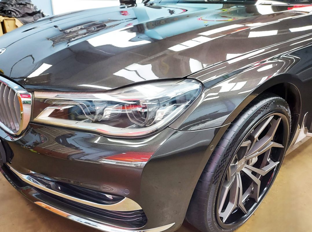 The BMW 740Li from a side angle after the ceramic coating.