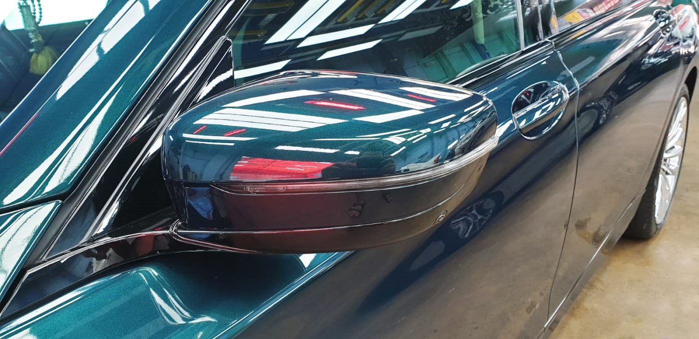Detail of the bodywork sealed with ZeTough Titanium.